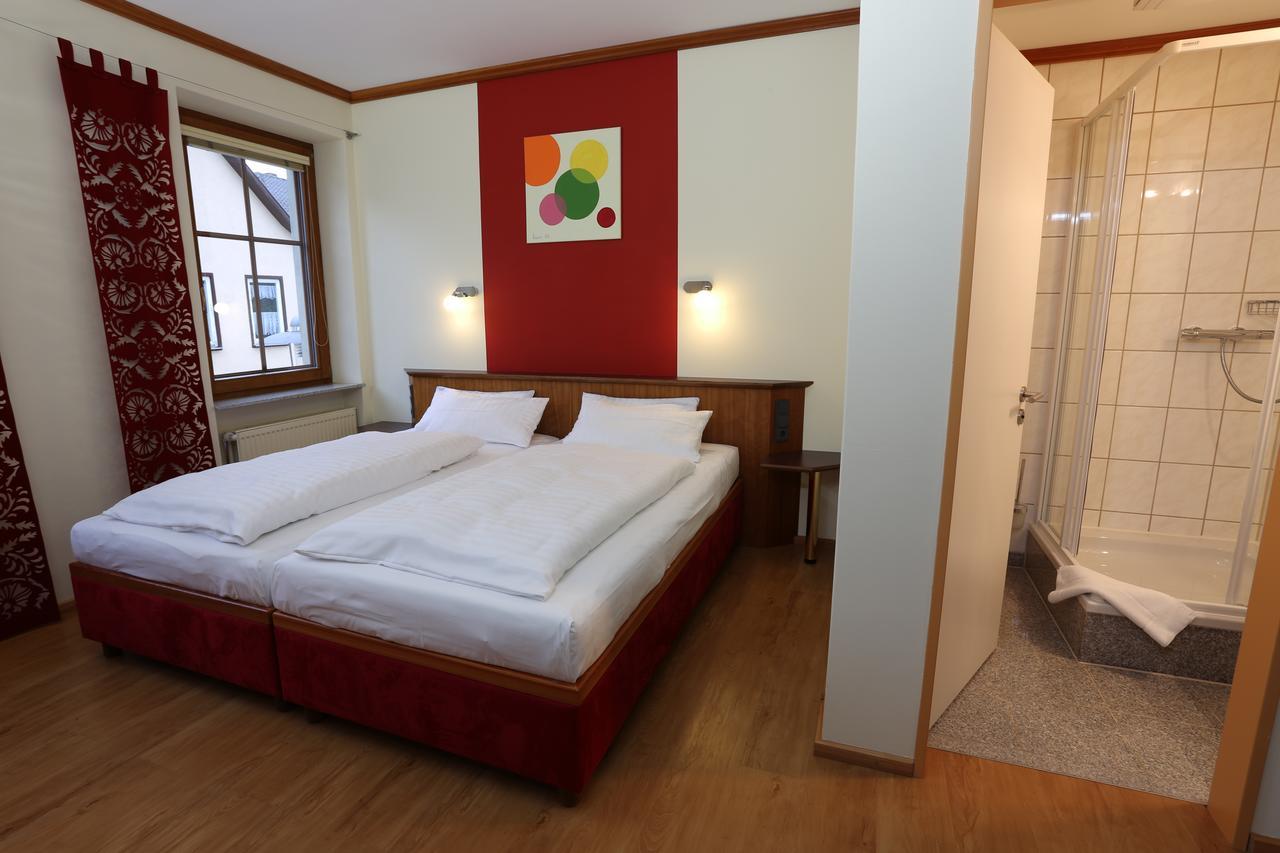 Hotel Deutsches Haus Хамелбург Екстериор снимка